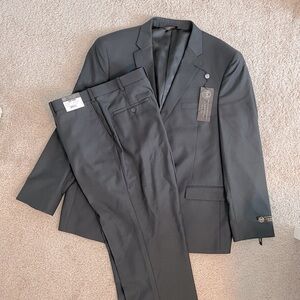 Caravelli 2 piece men’s suit
